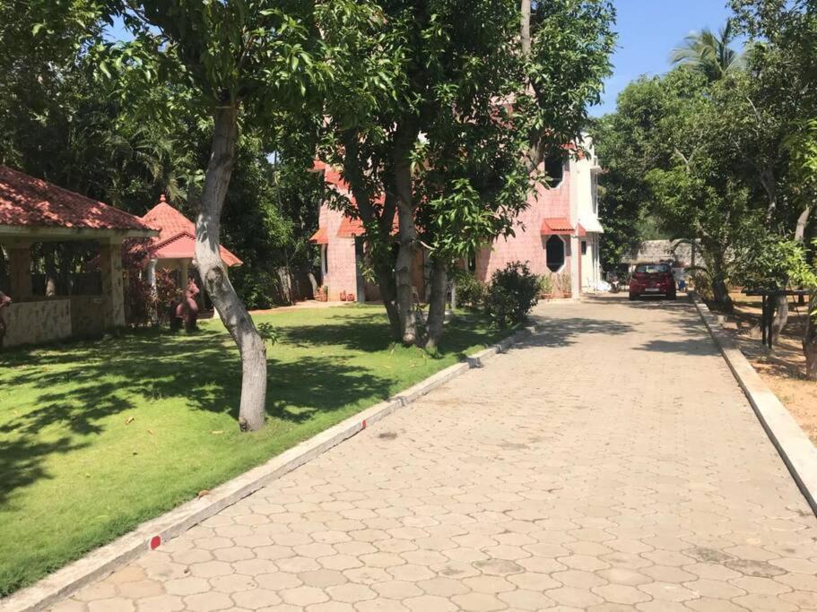 Holiday home Gs Farms With Indoor Swimming Pool *